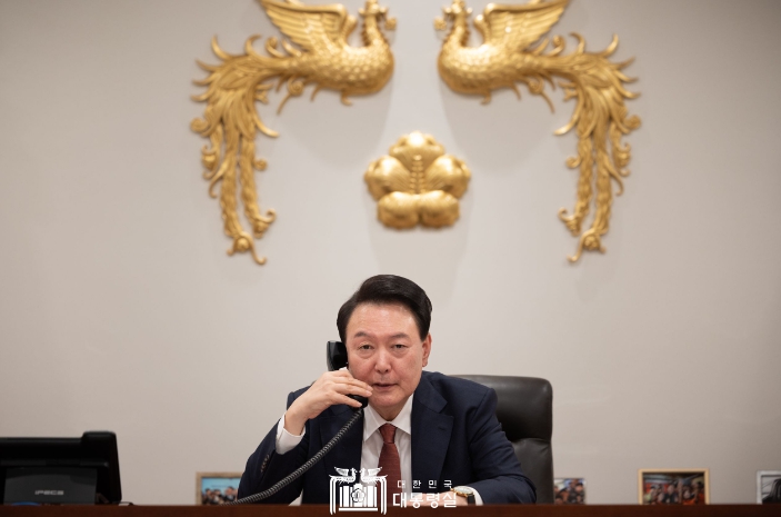 尹 대통령, 폰 데어 라이엔 EU 집행위원장과 통화: 북한의 러시아 파병에 대한 대응 방안 협의