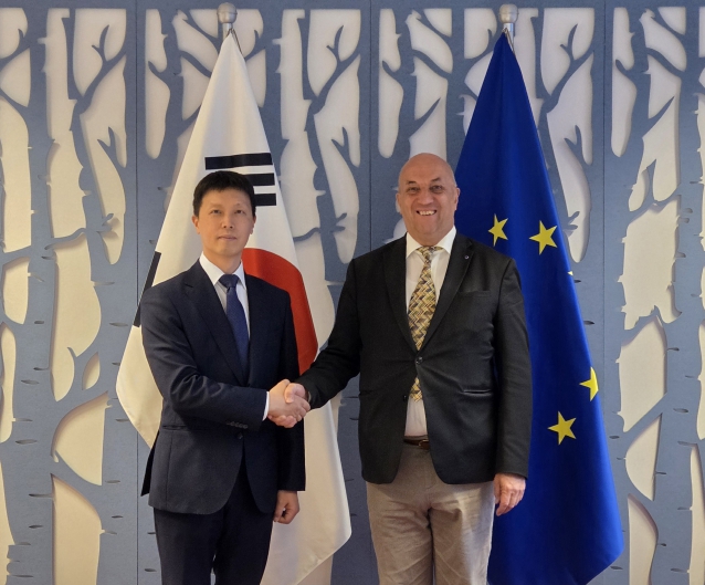 제19차 한-EU 군축비확산협의회 개최: 군축‧비확산, 수출통제 체제 강화 및 군사분야에서 AI 등 첨단기술 분야 논의 진전을 위한 협력 논의